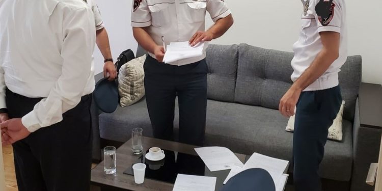 Armenia -- Police fine Armnews TV, because the TV anchor wasn't wearing a mask, Yerevan, 03Jul2020