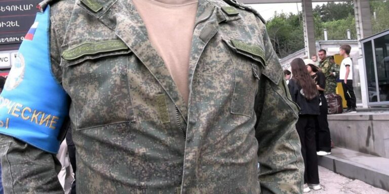 Armenia -- Russian peacekeepers interfere with the work of Armenian journalists in Goris, 26Aug2023